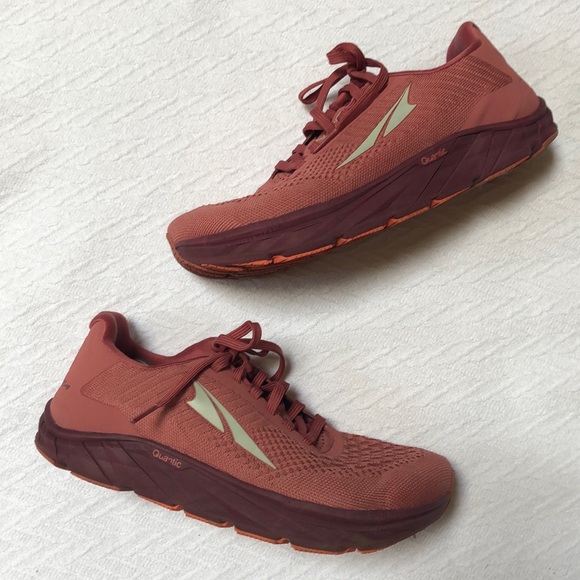 Altra Shoes - Altra Torin 4.5 Plush Misty Rose Running Shoes